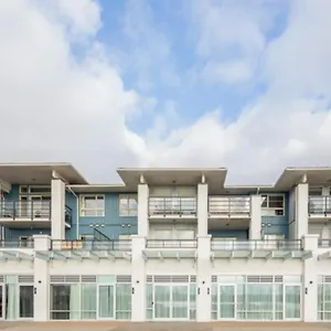 Hotel Steveston Waterfront